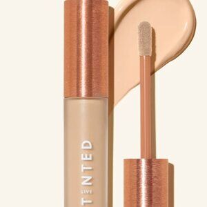 Live Tinted HUESKIN Serum Concealer